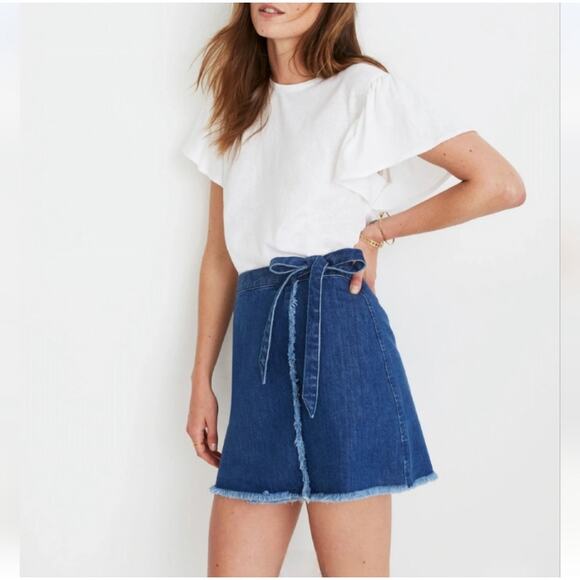 Madewell Denim Wrap Front Raw Hem Mini Skirt Size 0 - Picture 1 of 5